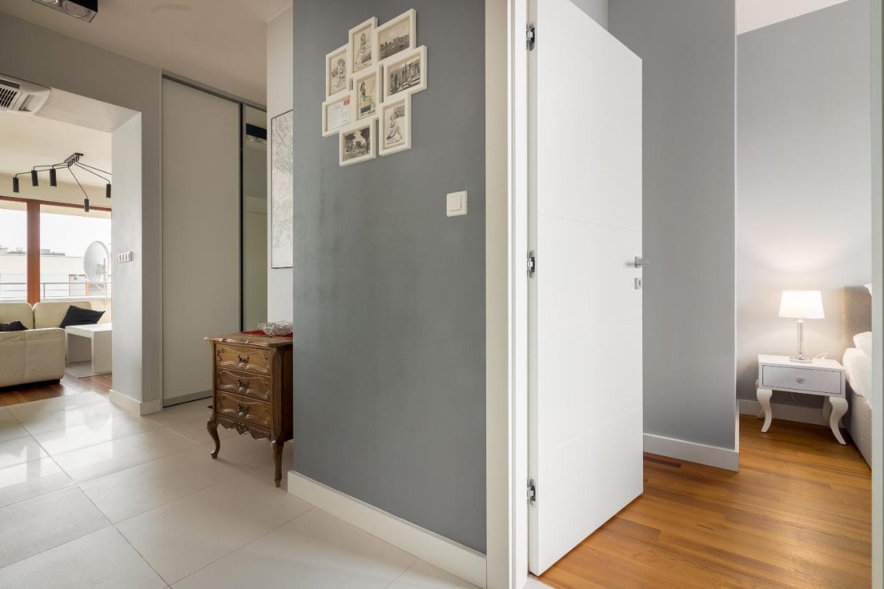 Hlonda Deluxe Apartment With Terrace Warsaw Exterior photo